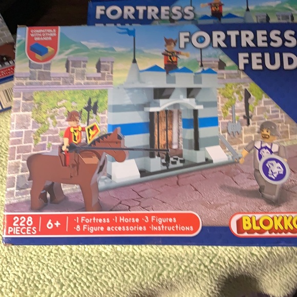 Blokko Fortress Feud game NWT - Picture 4 of 5